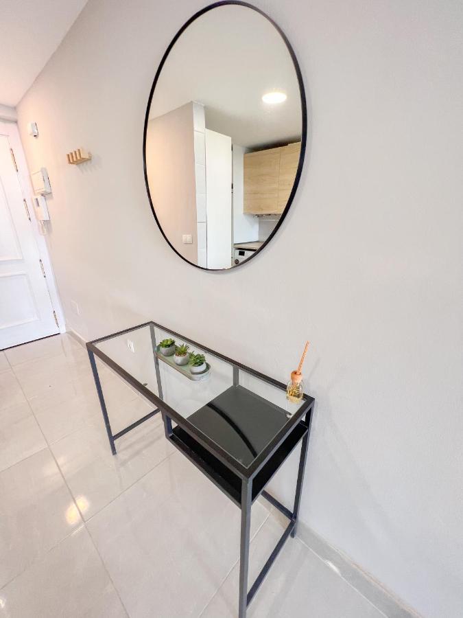 Cozy Apartment With Large Terrace Torremolinos Eksteriør bilde