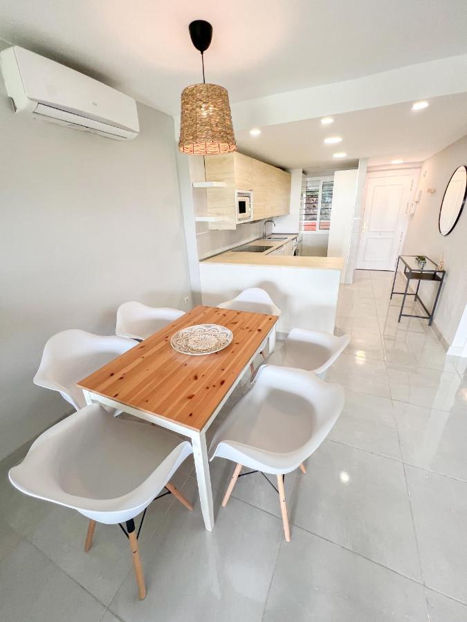 Cozy Apartment With Large Terrace Torremolinos Eksteriør bilde