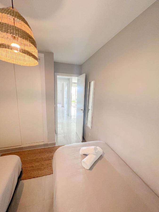 Cozy Apartment With Large Terrace Torremolinos Eksteriør bilde