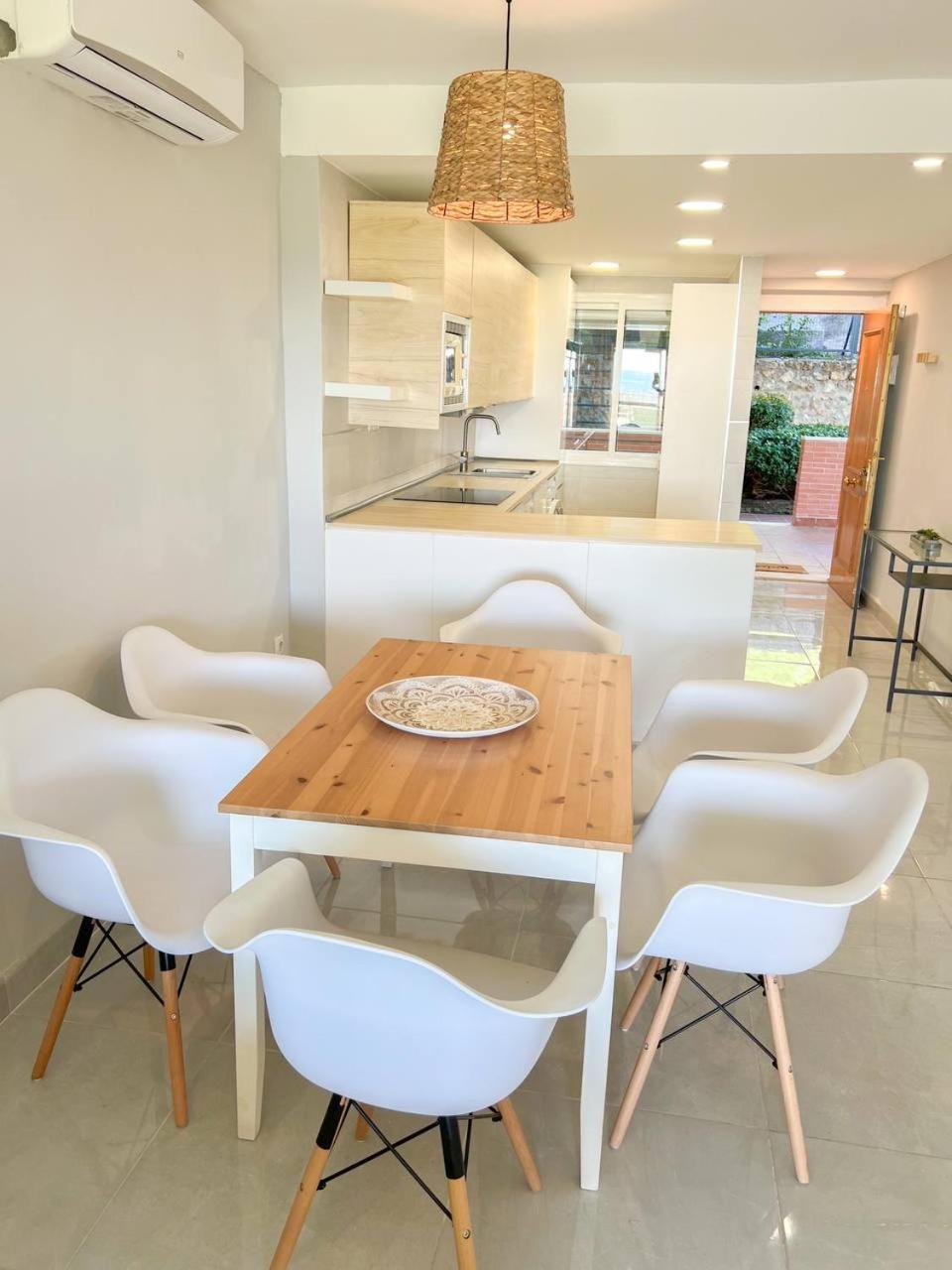 Cozy Apartment With Large Terrace Torremolinos Eksteriør bilde